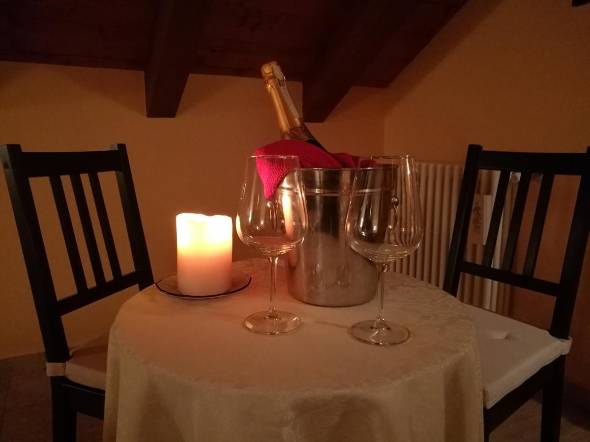 B&B Dell'Antica Osteria -Варцо Екстер'єр фото