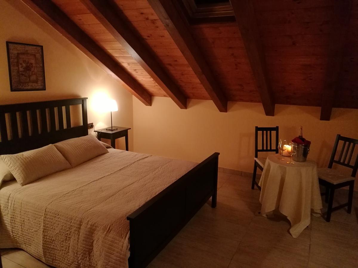 B&B Dell'Antica Osteria -Варцо Екстер'єр фото