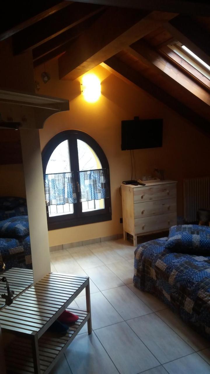B&B Dell'Antica Osteria -Варцо Екстер'єр фото